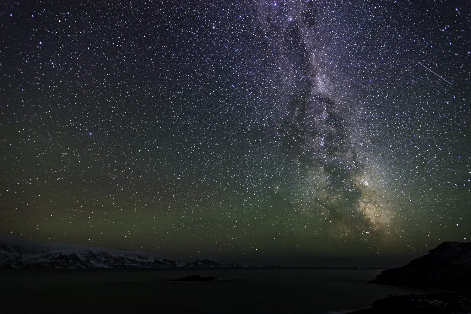 Signy night sky